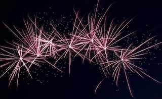 Feuerwerk, Hochzeitsfeuerwerk, Feuerwerk zur Hochzeit Feuerwerk, Hochzeitsfeuerwerk, Feuerwerk zur Hochzeit